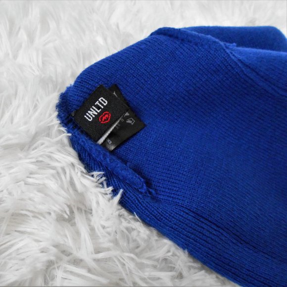 Ecko Unltd Heart Rhino Rhinestone Beanie One Size - Picture 5 of 7